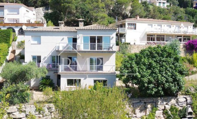 New Listing<span class="title_detail">Apartment en venta en Berat, Albania</span>